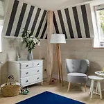 Blekit By Dorota Szelagowska Bed & Breakfast