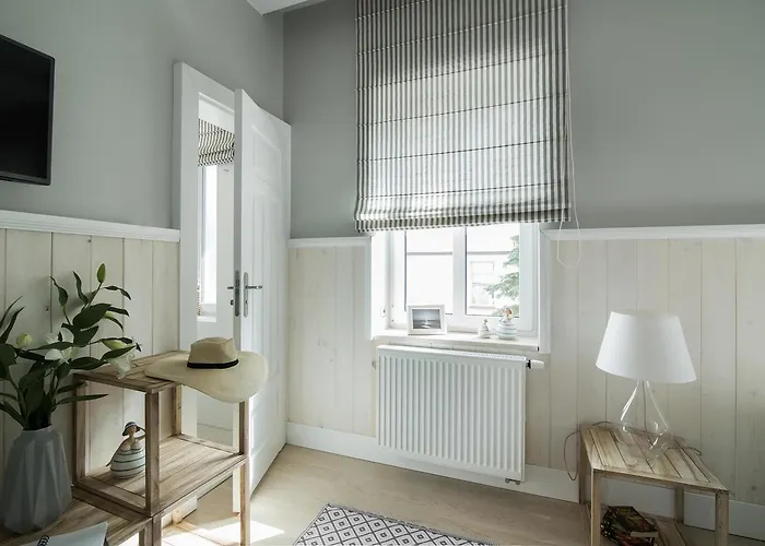 Nocleg ze śniadaniem Błękit By Dorota Szelągowska