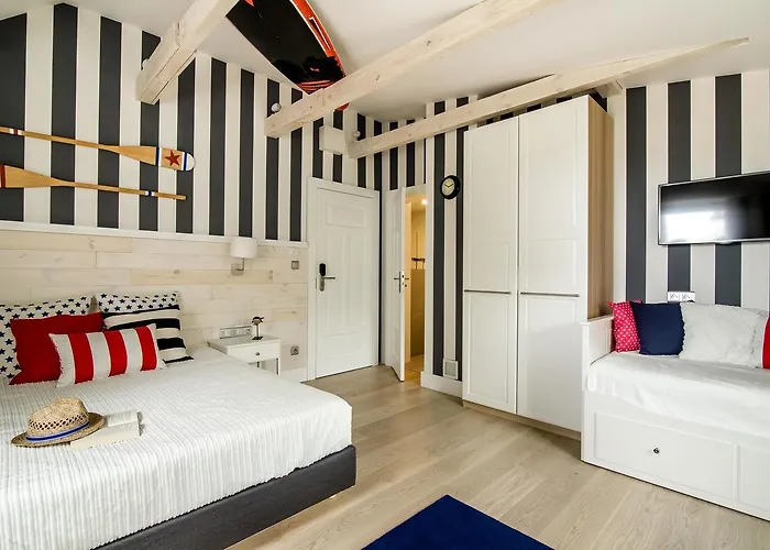 Couette-café Blekit By Dorota Szelagowska 3*