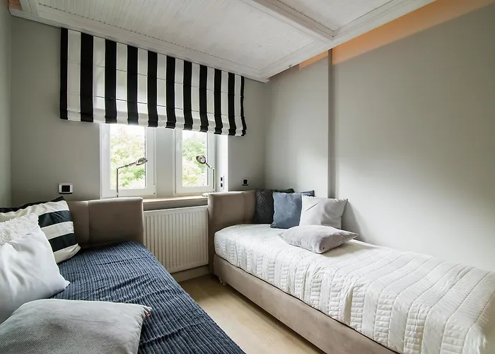 Blekit By Dorota Szelagowska Couette-café