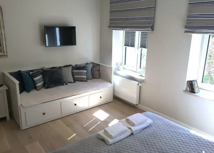 Couette-café Blekit By Dorota Szelagowska